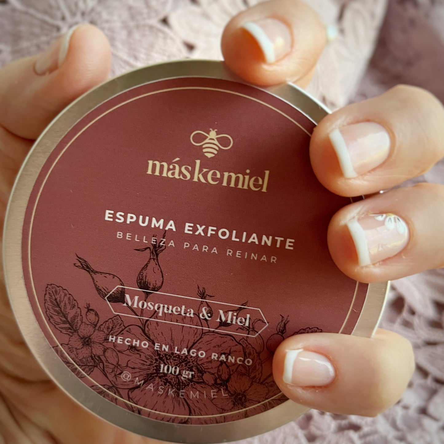 Espuma Exfoliante con Mosqueta y Miel. Renovacion real