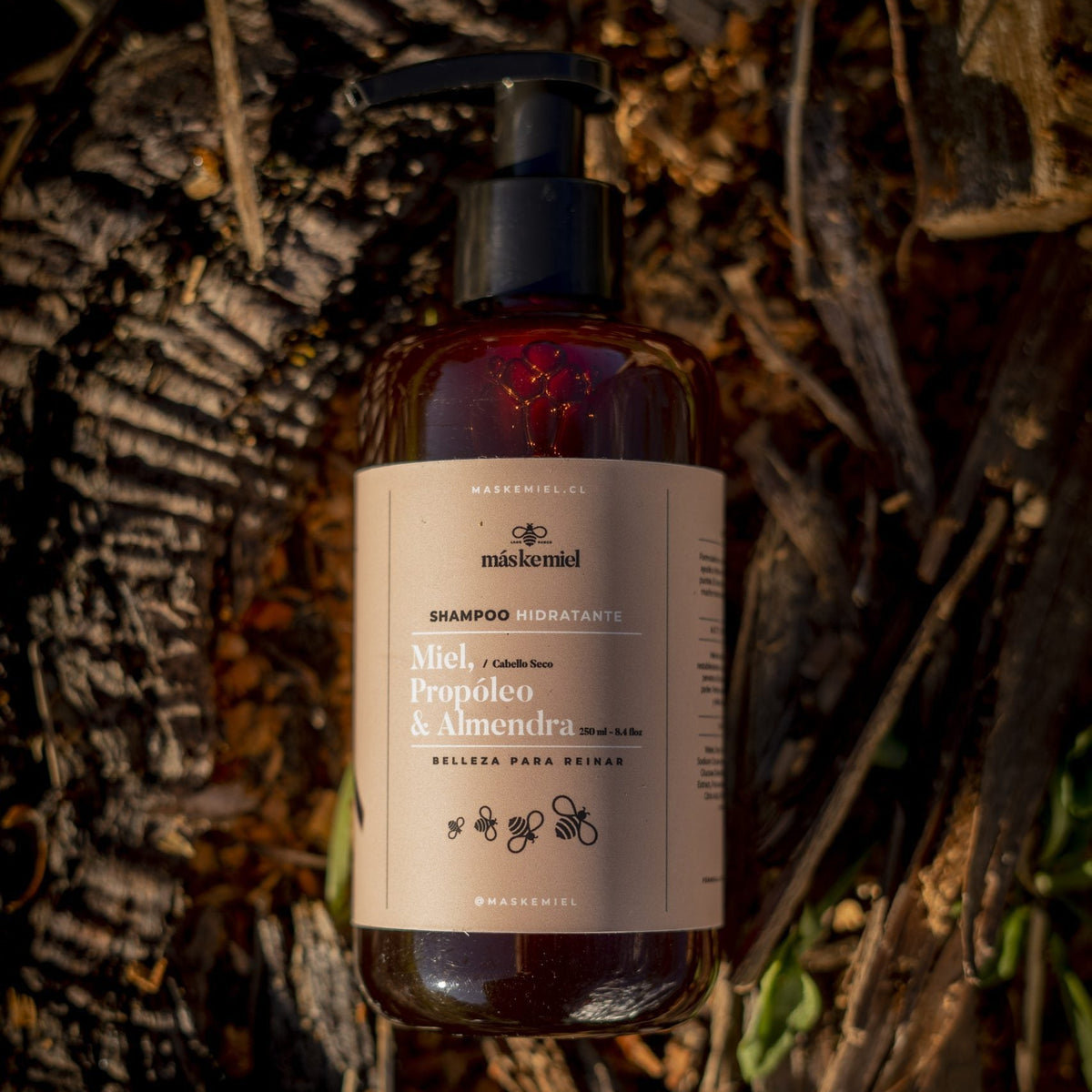 Shampoo hidratante Miel, Própoleo y Almendras.